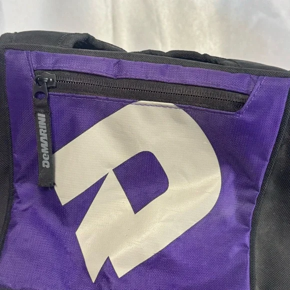 DeMarini Voodoo Baseball Softball Equipment Bag Backpack with Two Bat Sleeves - Picture 2 of 12